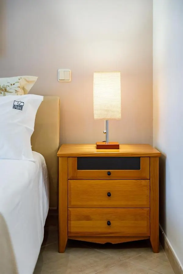 Falesia Cliff Apartment By The Portuguese Butler Albufeira