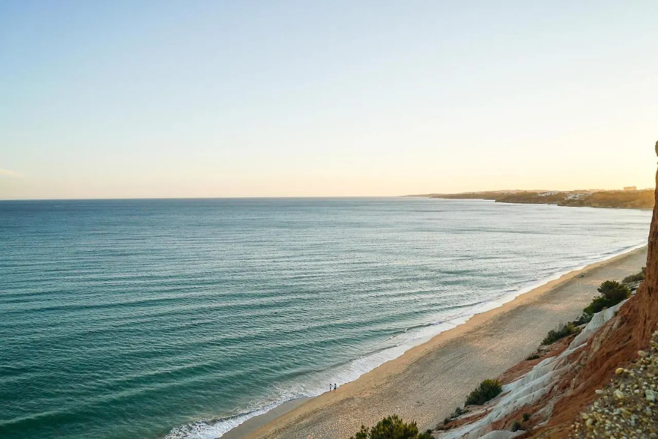 Falesia Cliff Apartment By The Portuguese Butler Albufeira